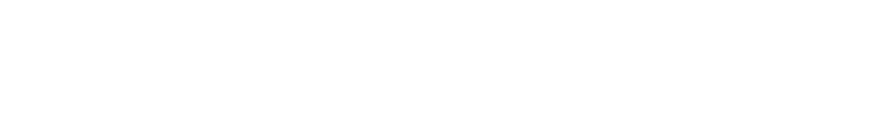 Jetzt möchte ich Euch aus ganzem Herzen zu unserem Zeichentag einladen. 
Seid herzlich willkommen bei mir und meiner Martha – in Haus und Garten, in meinem Atelier in Marchhäuser an der böhmischen Grenz.
Brezelt Euch auf, macht Euch schön, dass die Sonne strahlt. Wir wollen einen besonderen Tag haben. Miteinander zeichnen, miteinander reden, feine Sachen futtern, Kindersekt schlabbern, holler-di-holdrio oder so – feine Damen, feine Herren spielen – ein paar Lieder singen, die Tanzbeine schwingen. Ihr bekommt endlich die schönen Bleistifte, die schärfsten Spitzer der Welt und Blöcke aus bestem Künstlerpapier. Bereitet Euch darauf vor, in Gruppen zu dritt oder viert. Beratschlagt, was Ihr anziehen wollt. Helft Euch gegenseitig. Vielleicht können Euere Eltern ein paar Salatköpfe und Erdbeeren aus dem Garten ernten. Einen Pfapfelsaft oder so beisteuern. Und wenn Ihr dem Herrn Grünberger recht schön tut, bäckt er vielleicht ein paar leckere Brote für uns. Packt alles in einen Korb: dazu eine weiße Tischdecke, kann auch ein Leintuch sein, kleine Teller, Gläser, Besteck, was man halt so braucht. Die Tische stelle ich auf, Ihr deckt sie. Aber zack zack – verstanden? Wie in einem feinen Hotel. Dann gehen wir an die Arbeit. Ich rede wieder recht gescheit daher. Das muss wohl so sein. Nebenbei: das Foto vom dramatischen Abendhimmel über unserem Haus hat der Hintermann Franz aus Waldkirchen gemacht. Danke lieber Meister Franz – hundert Punkte obendrein.